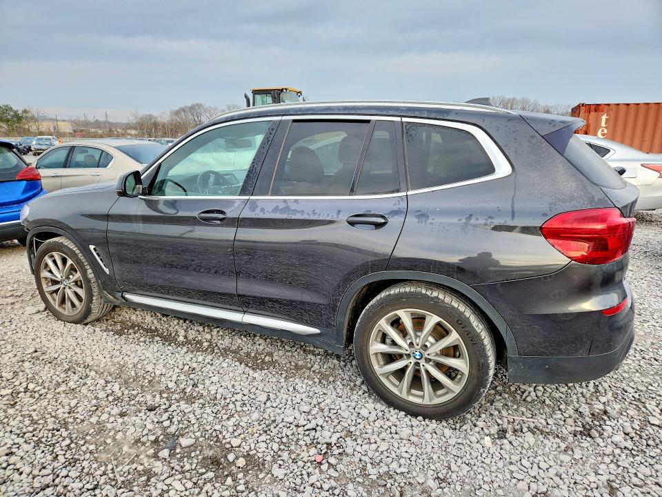 Photo 2 from auction – 2018 BMW X3 XDRIVE3 with VIN 5UXTR9C57JLD74590