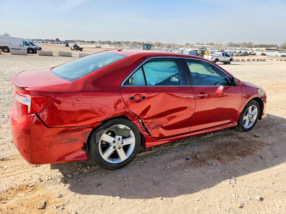 Photo 3 from auction – 2012 TOYOTA CAMRY with VIN 4T1BF1FK1CU596198