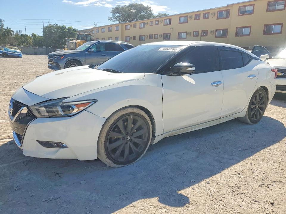 NISSAN MAXIMA 2016 with VIN 1N4AA6AP5GC402160 - Photo from auction