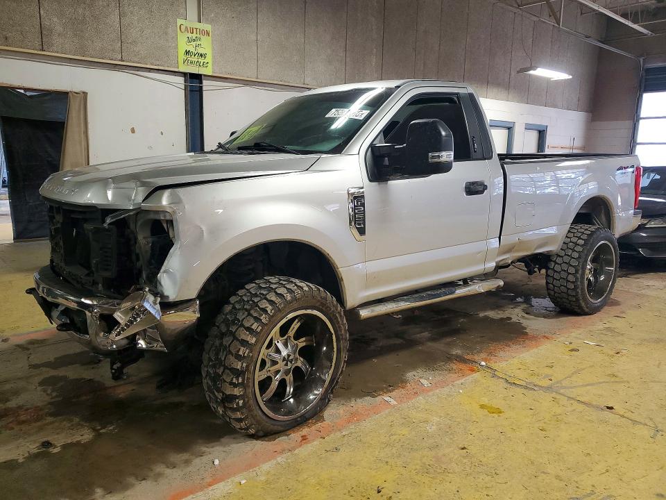 FORD F250 2017 with VIN 1FTBF2B67HEB16833 - Photo from auction