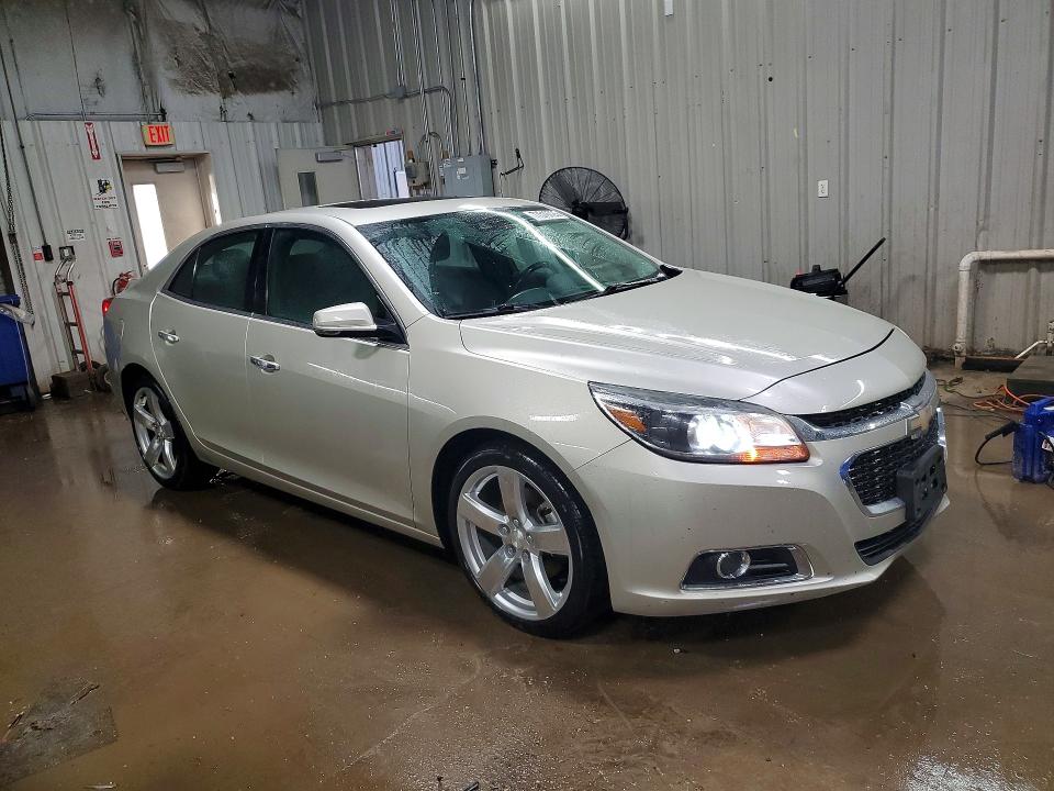 Photo 4 from auction – 2014 CHEVROLET MALIBU with VIN 1G11J5SX0EF219417