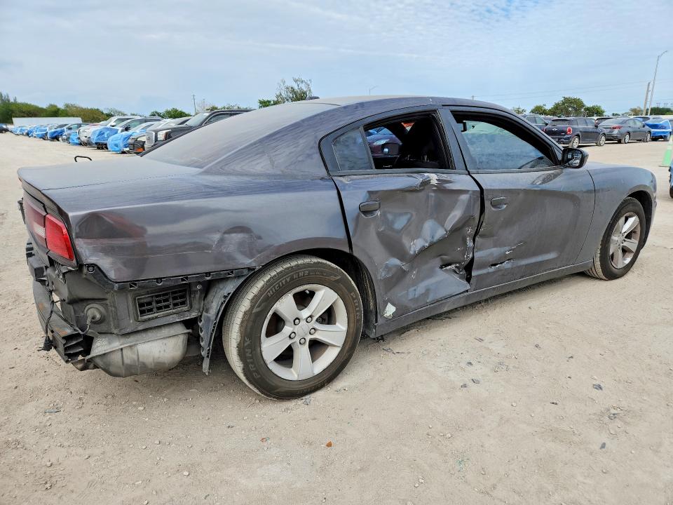 Photo 3 from auction – 2013 DODGE CHARGER SE with VIN 2C3CDXBG9DH629900
