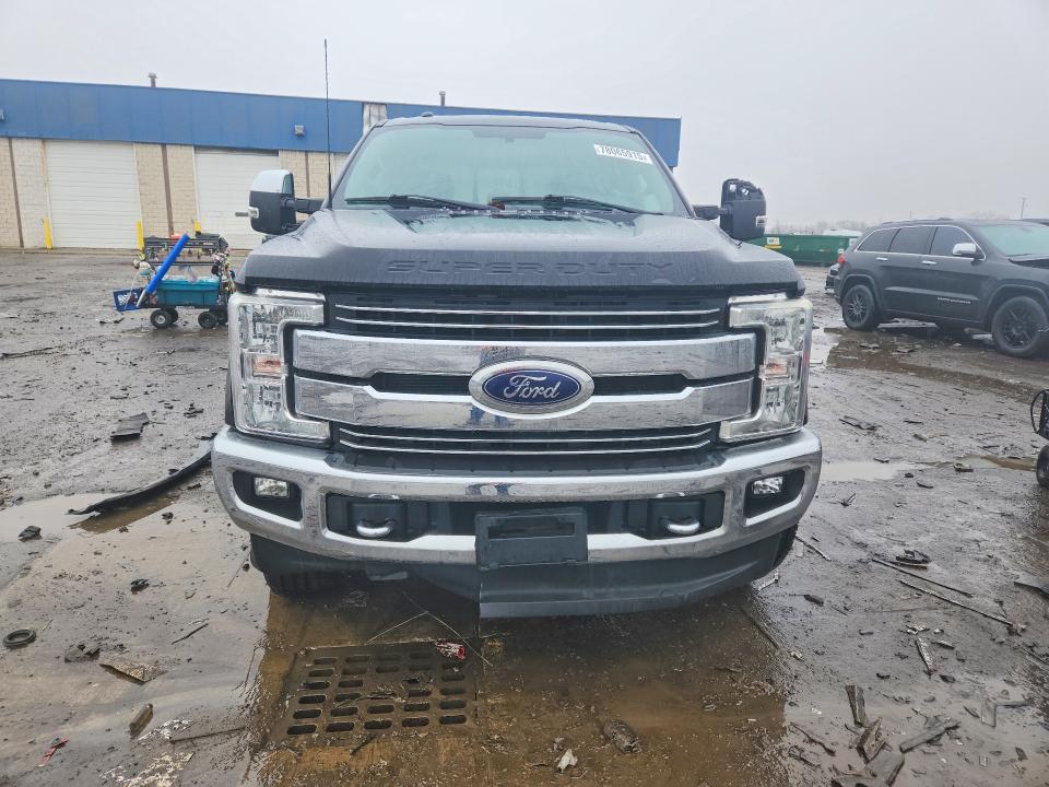 Photo 5 from auction – 2018 FORD F350 with VIN 1FT8W3BT1JEB64291