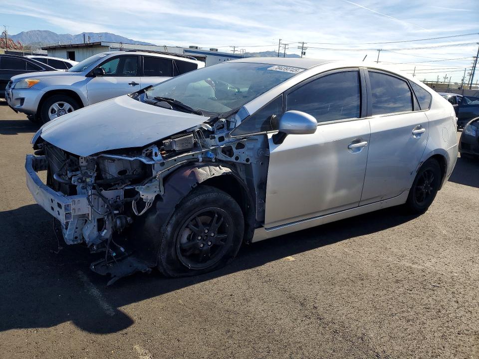TOYOTA PRIUS 2013 with VIN JTDKN3DU8D5655928 - Photo from auction