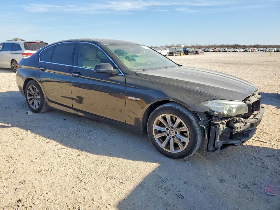 Photo 4 from auction – 2014 BMW 528 with VIN WBA5A5C55ED509926