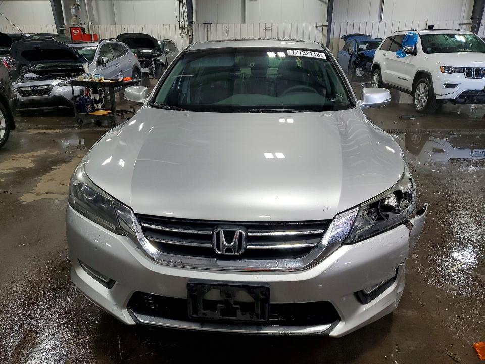 Photo 5 from auction – 2013 HONDA ACCORD with VIN 1HGCR2F78DA162642