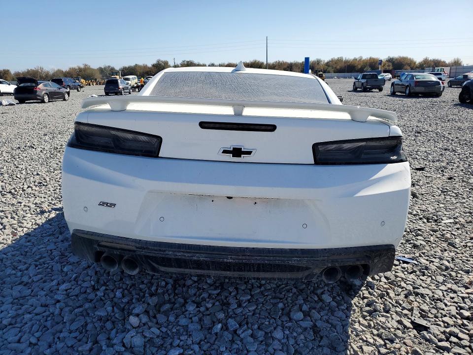 Photo 6 from auction – 2018 CHEVROLET CAMARO with VIN 1G1FH1R75J0142587