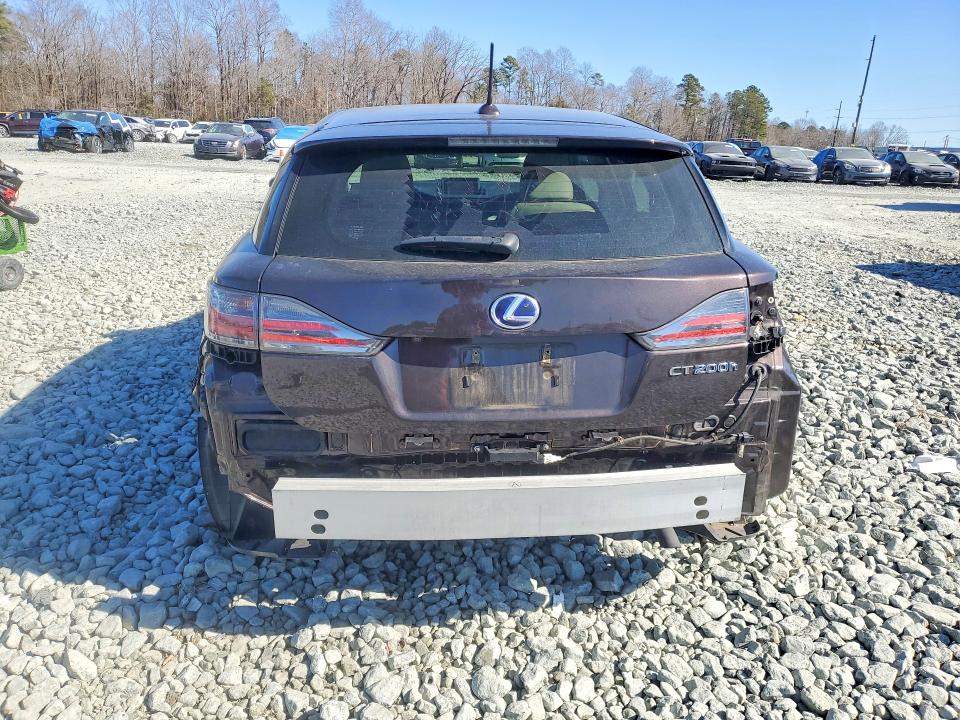 Photo 6 from auction – 2012 LEXUS CT 200 with VIN JTHKD5BH8C2082967