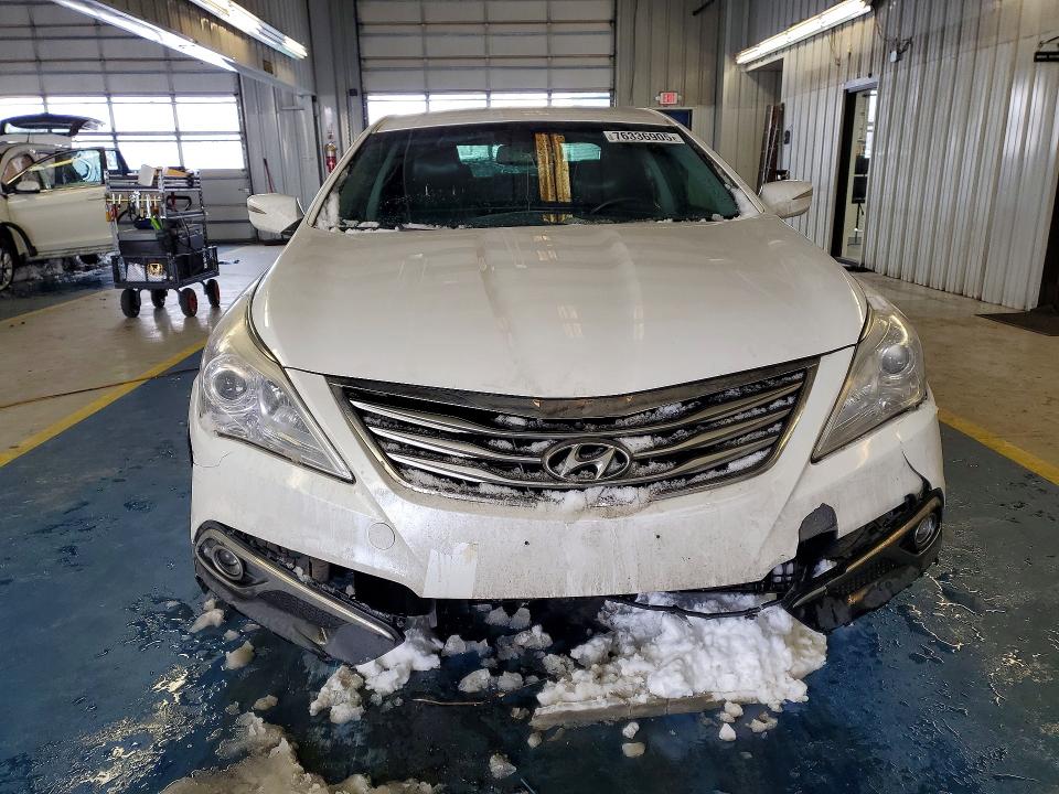 Photo 5 from auction – 2015 HYUNDAI AZERA with VIN KMHFG4JG6FA471464