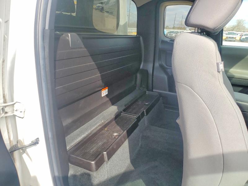 Photo 10 from auction – 2023 TOYOTA TACOMA with VIN 3TYRX5GN0PT076542