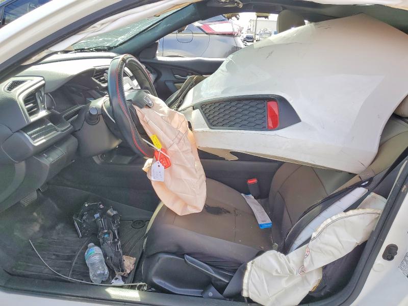 Photo 7 from auction – 2016 HONDA CIVIC with VIN 2HGFC4B01GH304239