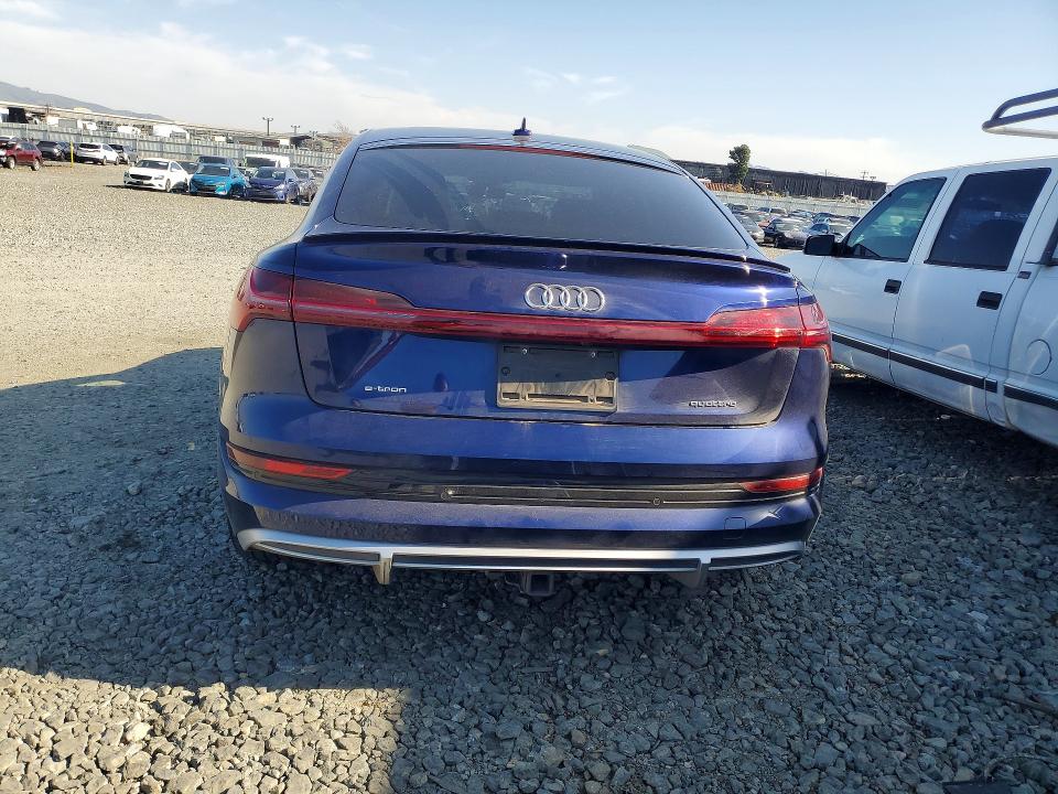 Photo 6 from auction – 2022 AUDI E-TRON SPO with VIN WA13AAGE6NB025685