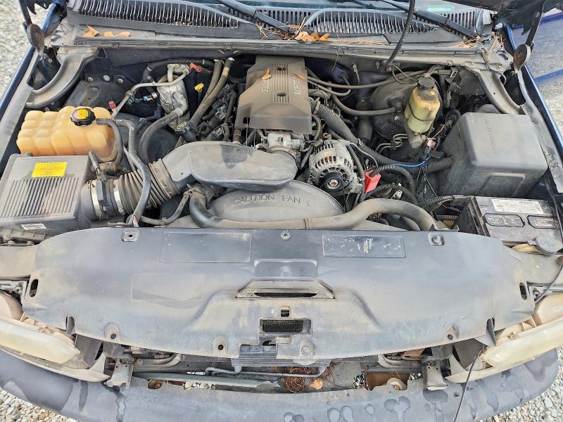 Photo 11 from auction – 2000 CHEVROLET SILVERADO with VIN 1GCEK14T5YZ347552