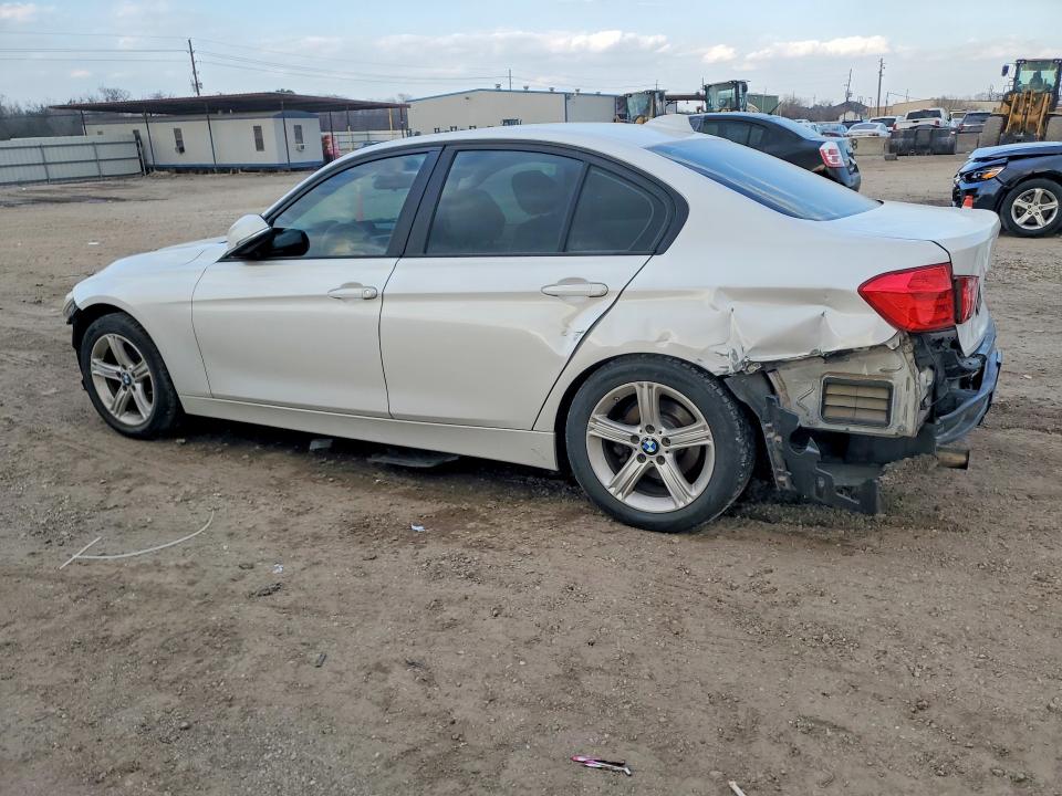 Photo 2 from auction – 2014 BMW 320 with VIN WBA3B1C51EK133170