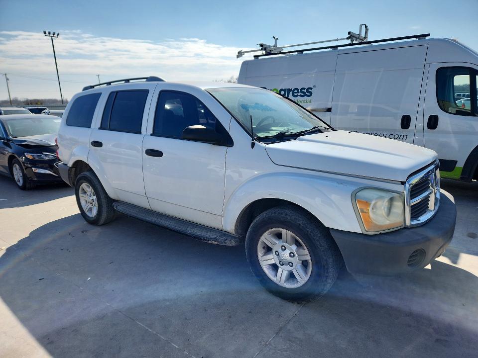 Photo 4 from auction – 2005 DODGE DURANGO with VIN 1D4HD38K75F560460