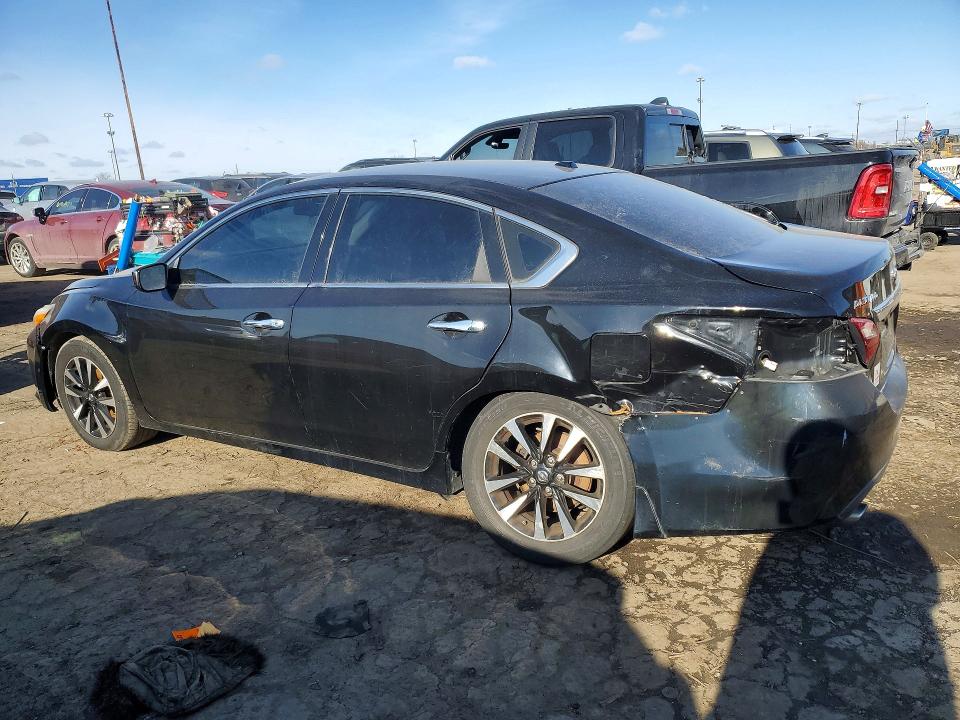 Foto 2 de la subasta – 2018 NISS ALTIMA con VIN 1N4AL3AP7JC200498