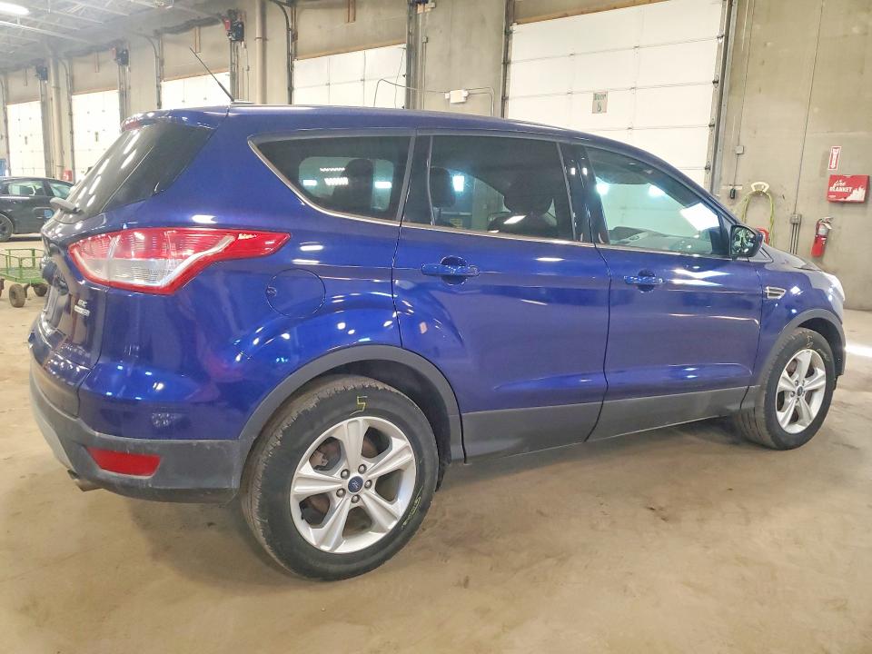 Photo 3 from auction – 2016 FORD ESCAPE with VIN 1FMCU9GX7GUB86188