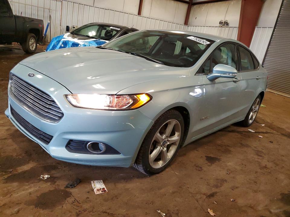 FORD FUSION 2014 with VIN 3FA6P0LU0ER120740 - Photo from auction