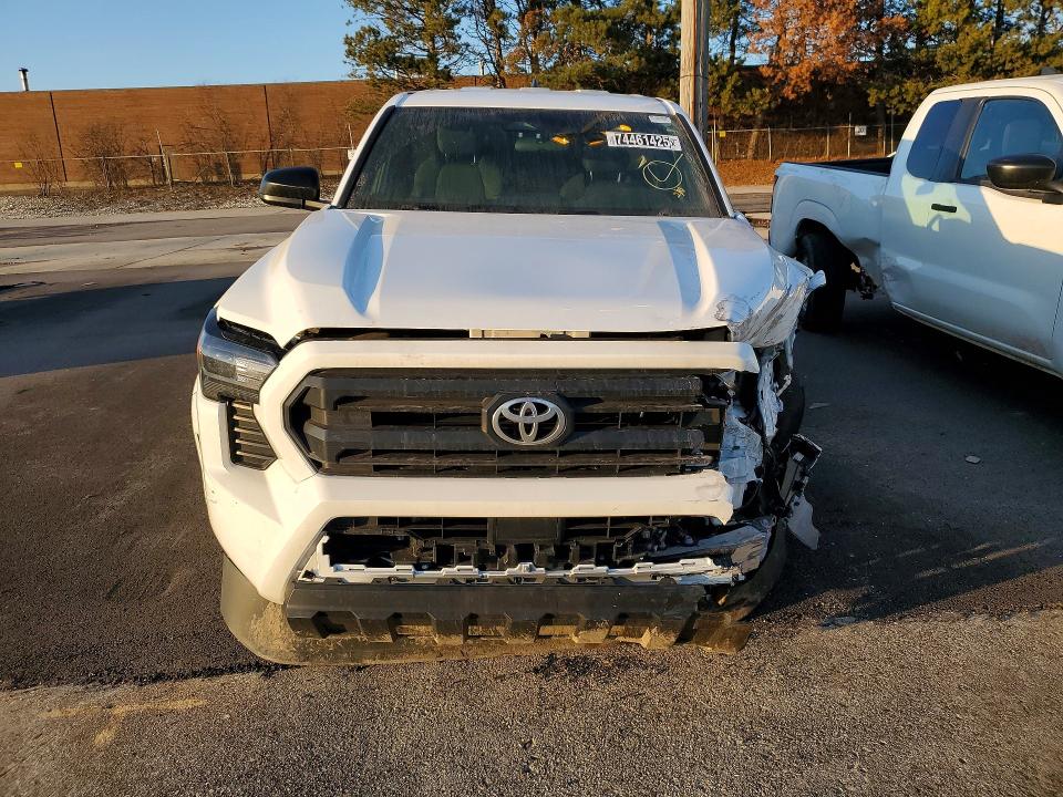 Photo 5 from auction – 2024 TOYOTA TACOMA XTR with VIN 3TYJDAHN7RT002616
