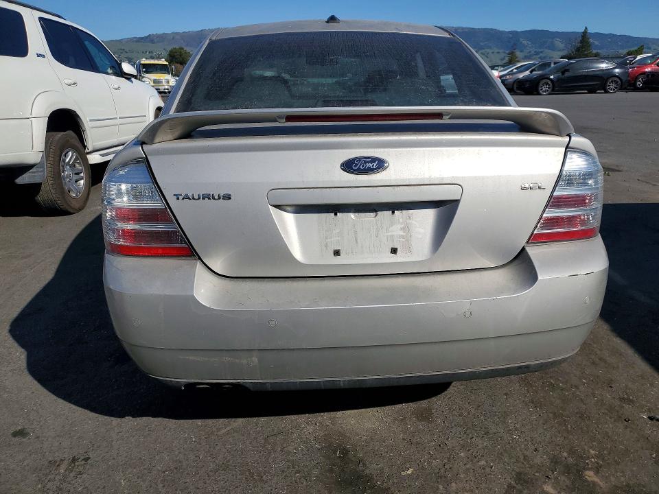 Photo 6 from auction – 2008 FORD TAURUS SEL with VIN 1FAHP24W18G138485