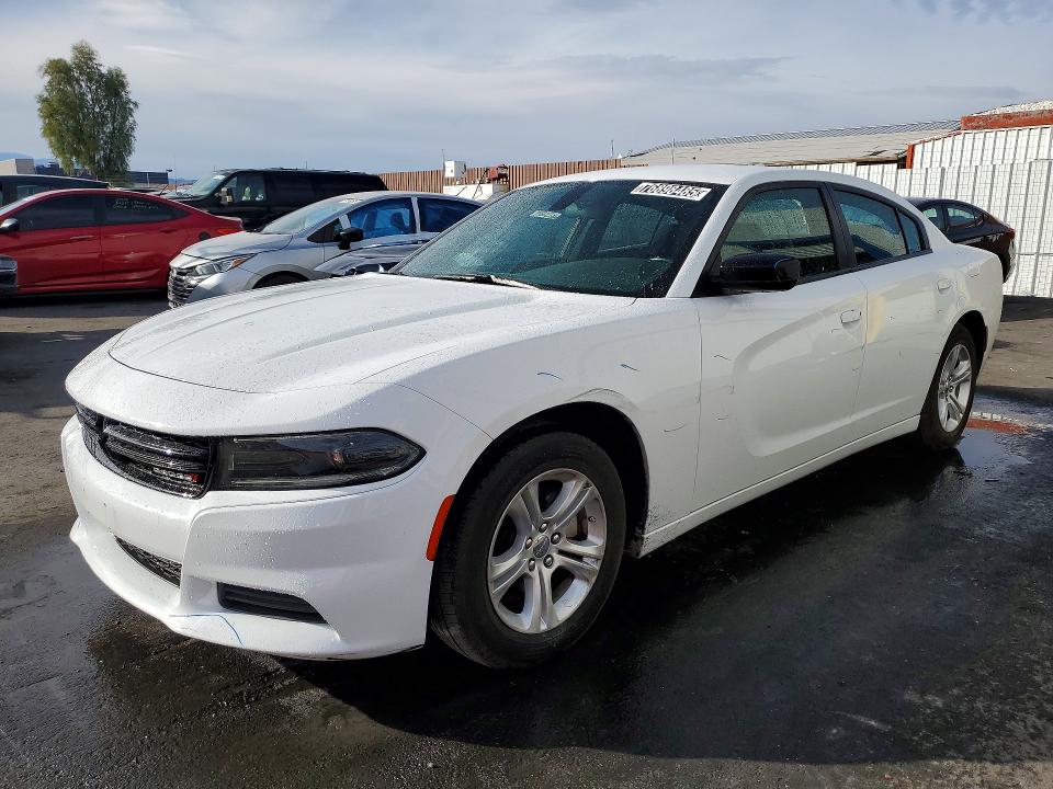DODGE CHARGER SXT 2023 z numerem VIN 2C3CDXBG5PH547781 - Zdjęcie z aukcji
