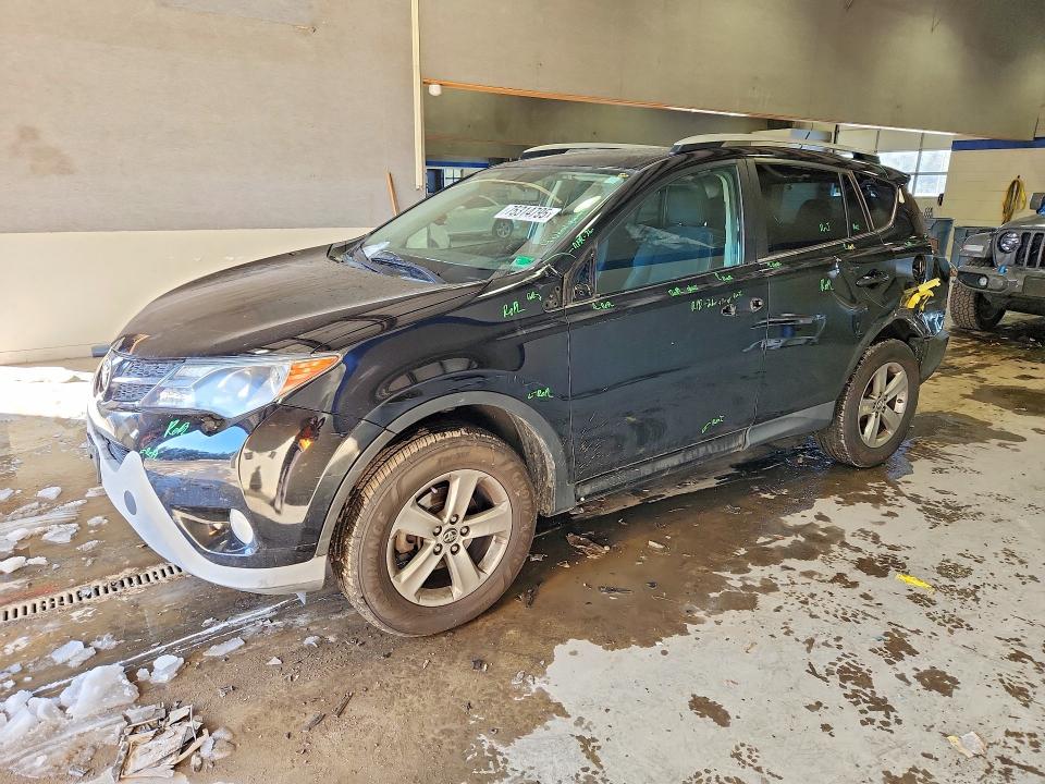 TOYOTA RAV4 2015 con VIN 2T3RFREV9FW394293 - Foto de la subasta