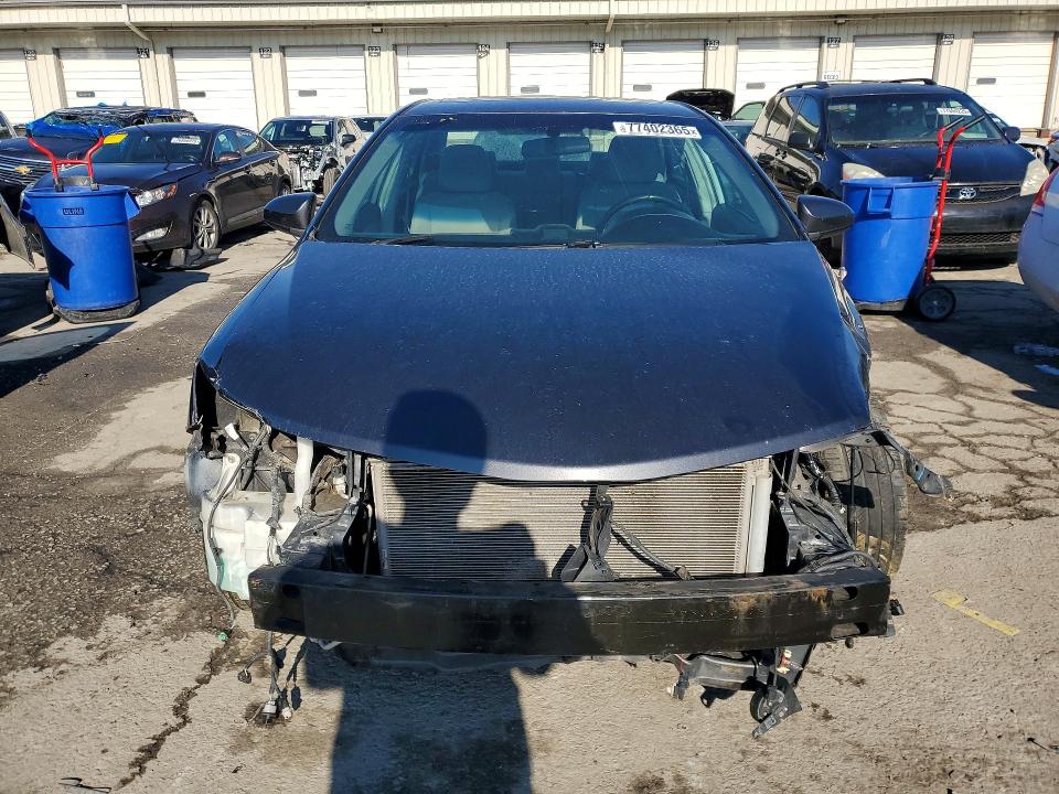 Photo 5 from auction – 2013 TOYOTA CAMRY with VIN 4T4BF1FK1DR281098