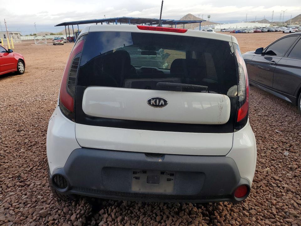 Photo 6 from auction – 2016 KIA SOUL with VIN KNDJN2A29G7375209