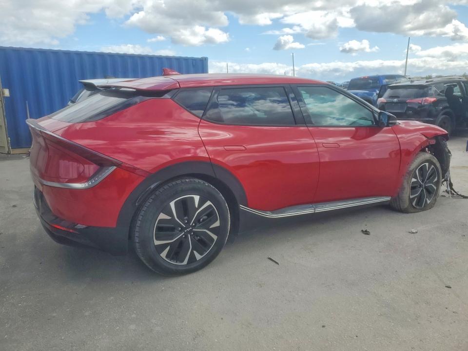 Photo 3 from auction – 2024 KIA EV6 LIGHT with VIN KNDC34LA7R5614060