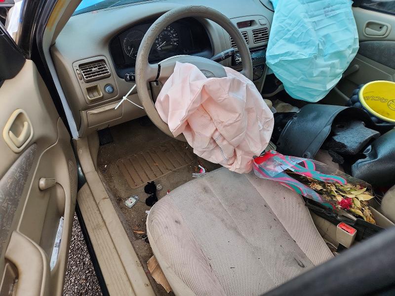Photo 8 from auction – 2000 TOYOTA COROLLA VE with VIN 2T1BR12E8YC289014