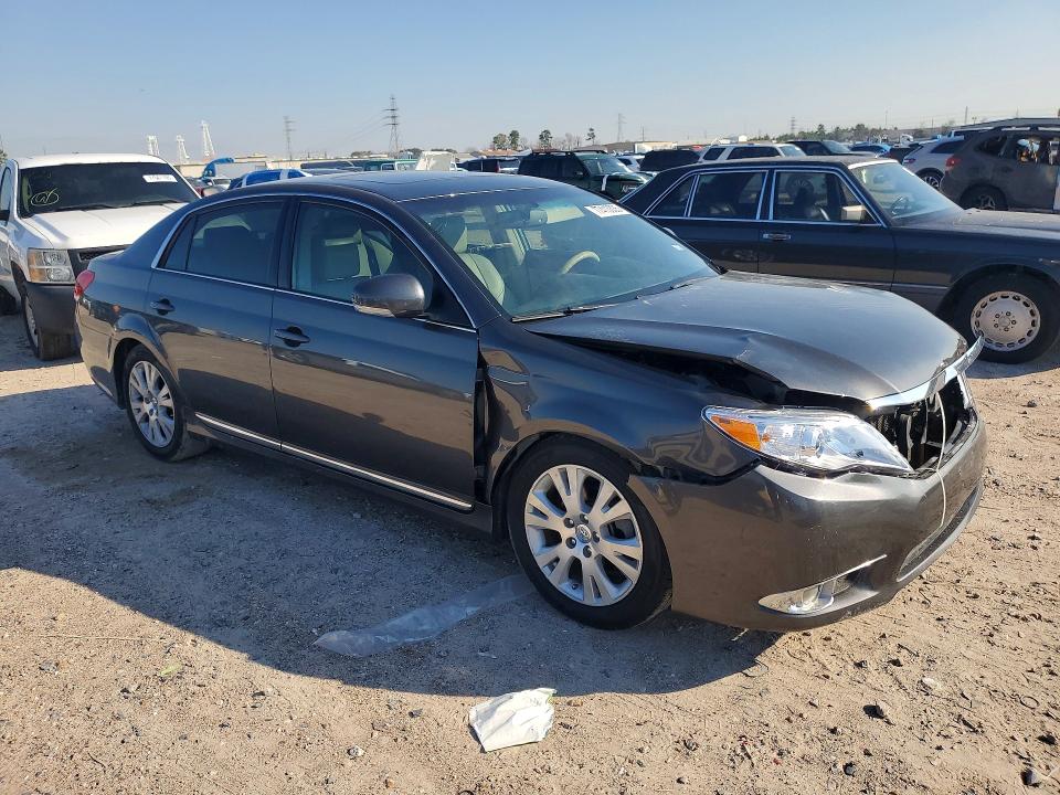 Photo 4 from auction – 2012 TOYOTA AVALON with VIN 4T1BK3DB9CU450206