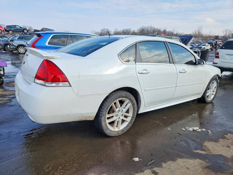 Photo 3 from auction – 2013 CHEVROLET IMPALA with VIN 2G1WC5E32D1129989