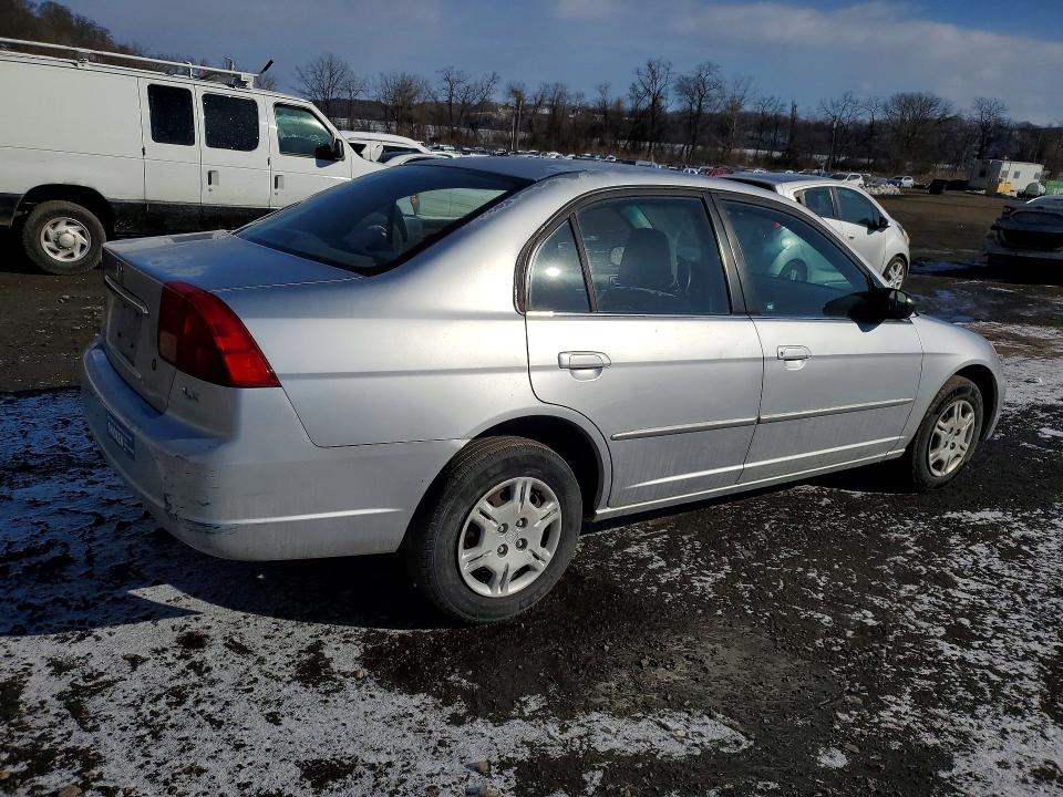 Photo 3 from auction – 2002 HONDA CIVIC LX with VIN 2HGES16682H568160