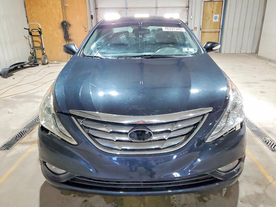 Photo 5 from auction – 2013 HYUNDAI SONATA SE with VIN 5NPEC4AB6DH779630