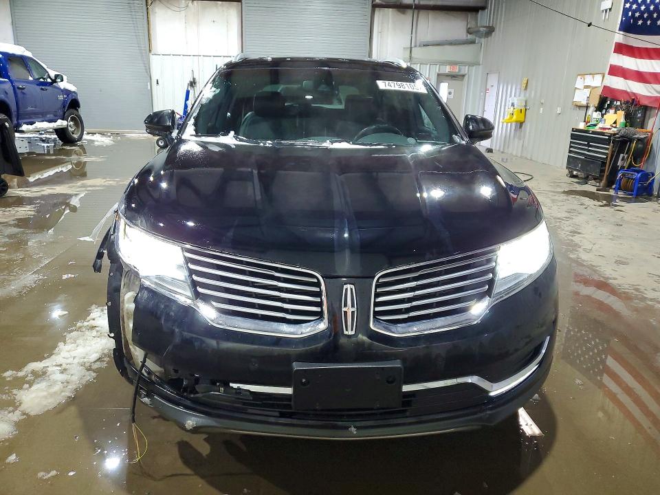 Photo 5 from auction – 2016 LINCOLN MKX RESERV with VIN 2LMPJ8LR3GBL89679