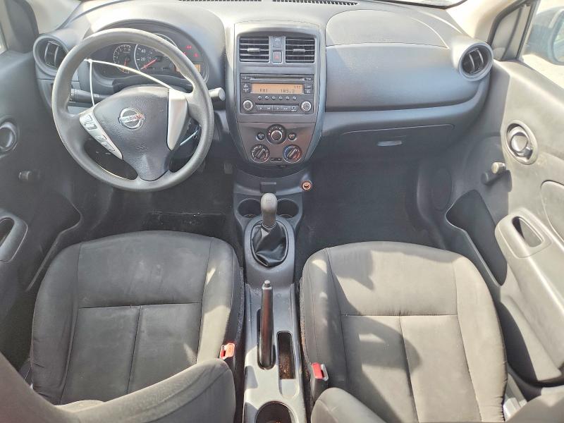 Zdjęcie 8 z aukcji – 2017 NISSAN VERSA z VIN 3N1CN7AP8HL879025