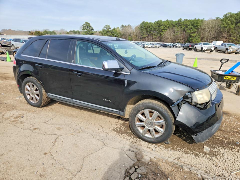 Photo 4 from auction – 2008 LINCOLN MKX with VIN 2LMDU68C88BJ02633