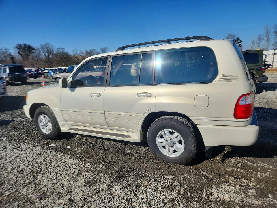 Photo 2 from auction – 2002 LEXUS LX with VIN JTJHT00W323516396