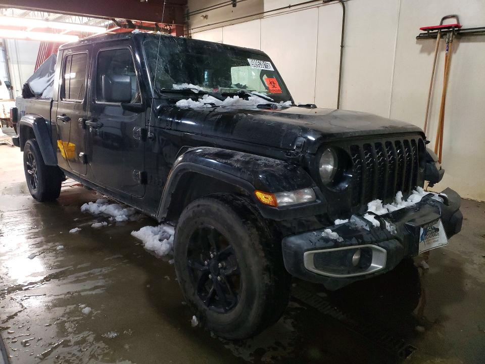 Photo 4 from auction – 2023 JEEP GLADIATOR with VIN 1C6HJTAG4PL507027