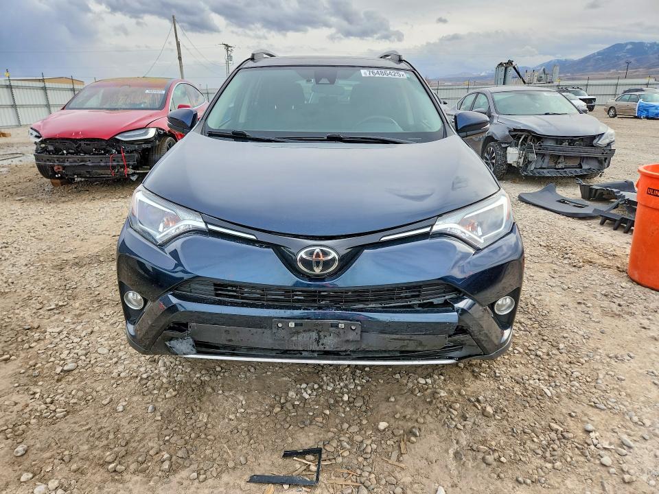 Photo 5 from auction – 2018 TOYOTA RAV4 ADVEN with VIN JTMRFREV4JJ242574