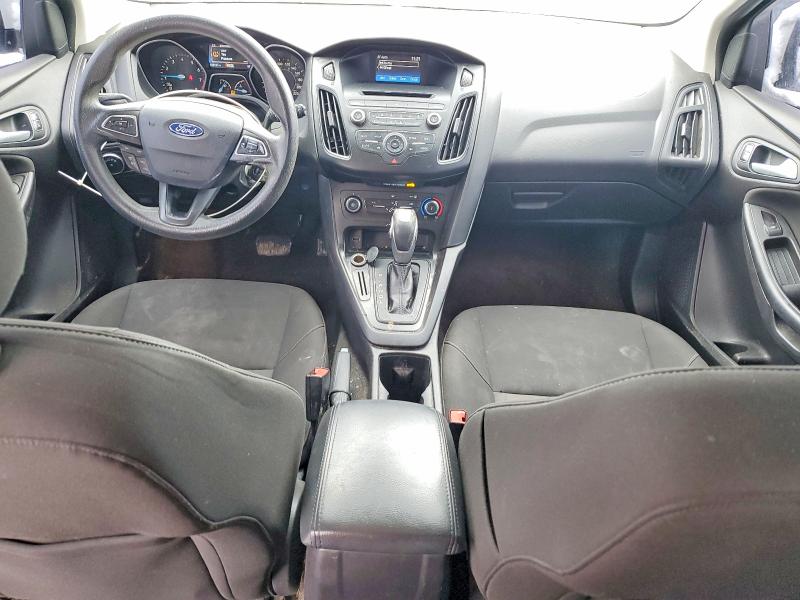 Photo 8 from auction – 2015 FORD FOCUS with VIN 1FADP3K2XFL265373