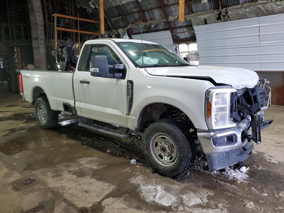 Photo 4 from auction – 2024 FORD F250 with VIN 1FTBF2BA3REE74033