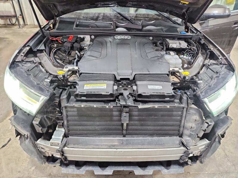 Photo 12 from auction – 2018 AUDI Q7 PRESTIG with VIN WA1VAAF72JD023989
