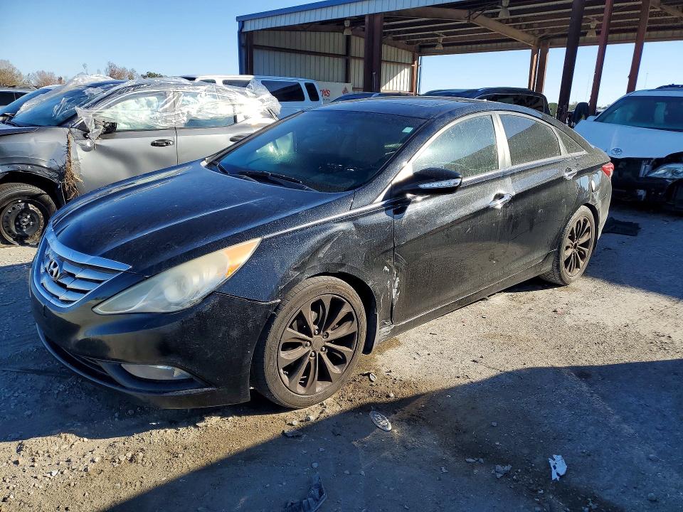 HYUNDAI SONATA 2011 with VIN 5NPEC4AB6BH210399 - Photo from auction