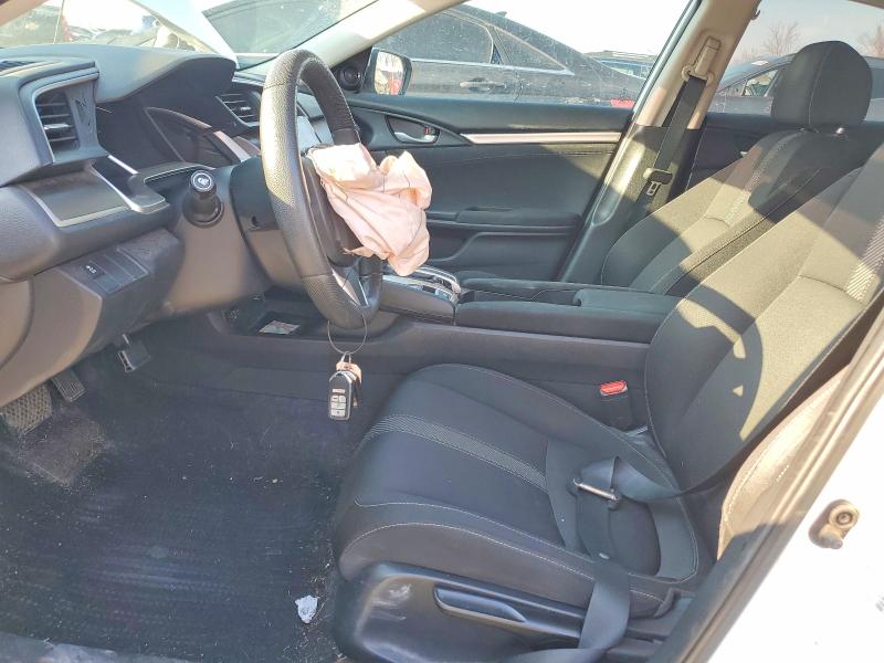 Photo 7 from auction – 2018 HONDA CIVIC with VIN 19XFC2F70JE006567