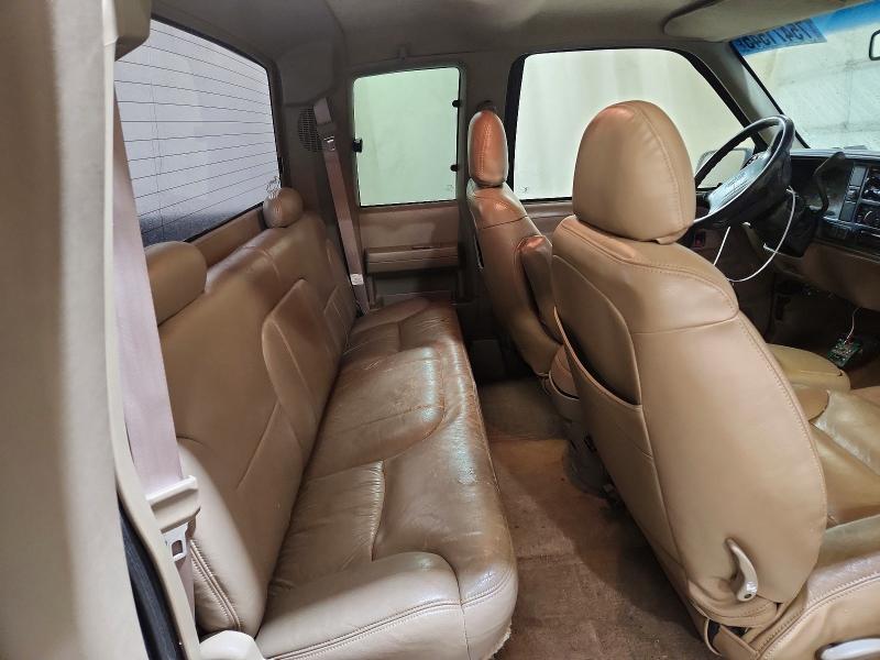 Photo 10 from auction – 1996 GMC SIERRA with VIN 2GTEK19R0T1546992