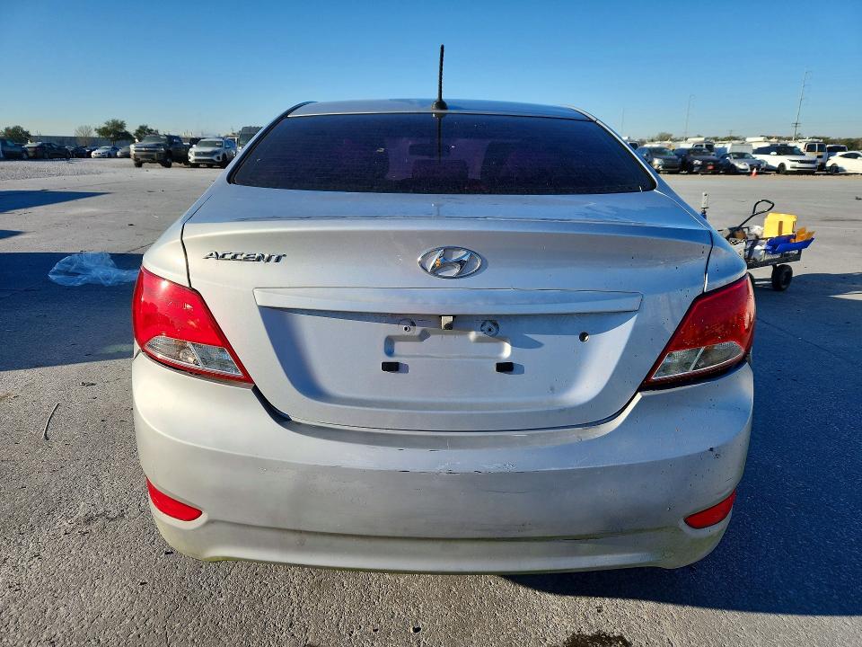Zdjęcie 6 z aukcji – 2016 HYUNDAI ACCENT z VIN KMHCT4AE0GU028806