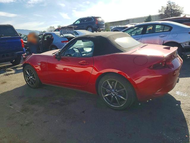 Photo 2 from auction – 2016 MAZDA MX-5 MIATA with VIN JM1NDAD72G0102028
