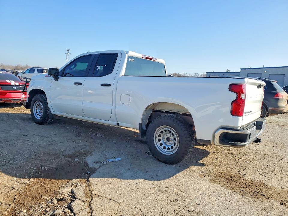 Photo 2 from auction – 2023 CHEVROLET SILVERADO with VIN 1GCRDAED8PZ161957