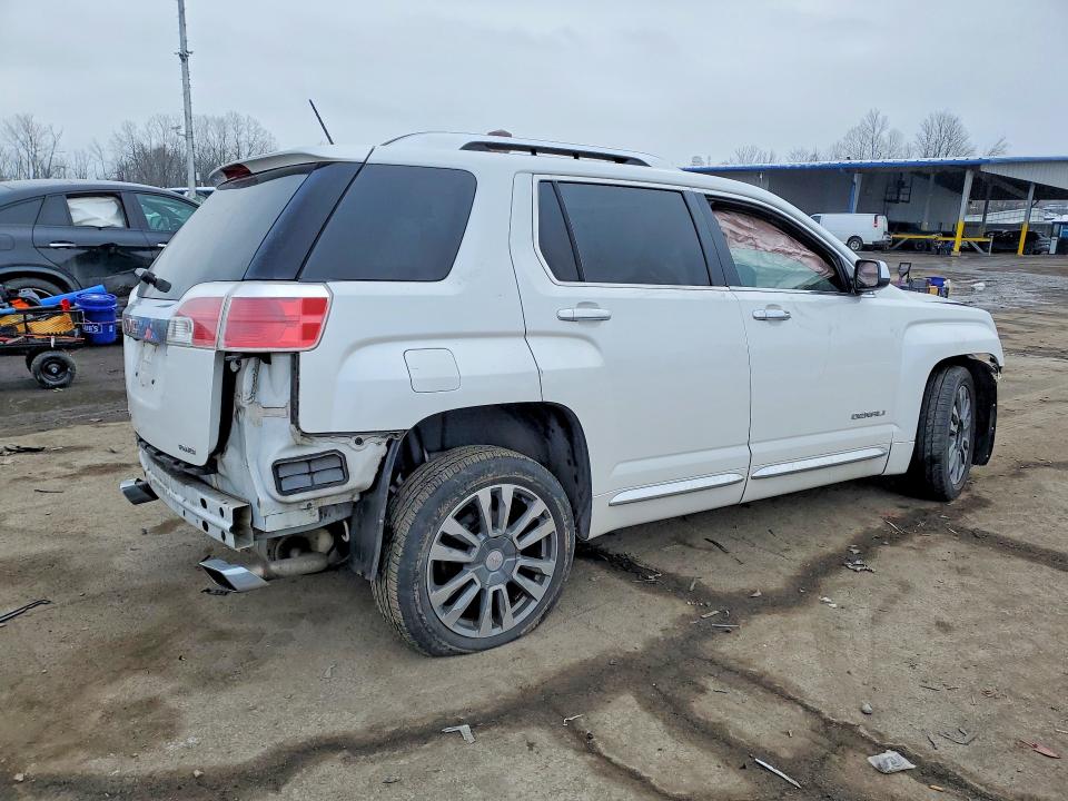 Photo 3 from auction – 2016 GMC TERRAIN with VIN 2GKFLVE34G6251286